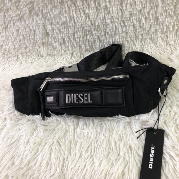 Diesel Handbags - 🌟Diesel Logo Lettering Belt Bag 🌟